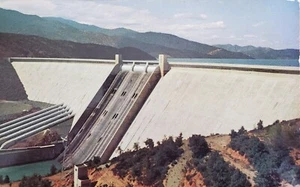 Shasta Dam California P3599 DRAMATIC View 1950s Vintage Postcard - Picture 1 of 3