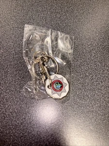 Trolley Coin Keyring new in wrapping  - Picture 1 of 2