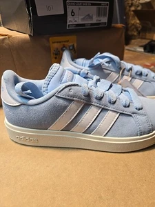Größe 6W - adidas Grand Court Base 00s hellblau - Bild 1 von 12