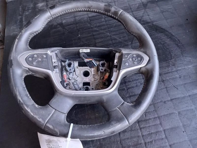 Volante Chevrolet Colorado 2018 2020 2021 2022 pantalla de 7" Foto 1 de 4