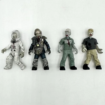 Mega Bloks Construx Call Of Duty Zombie Figures - Image 1 of 4