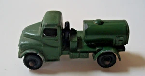 1959 Matchbox by Lesney #71 Austin 200 Gallon water truck - Picture 1 of 6