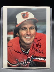 Foto firmada por Brooks Robinson 8x10 autografiada por los Orioles de Baltimore Salón MLB - Imagen 1 de 2