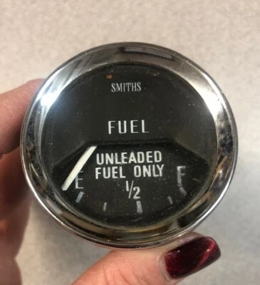 Medidor de combustible sin plomo original OEM NUEVO DE STOCK marca Smiths Jaguar Allard Foto 1 de 4