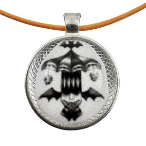 Beetlejuice Carousel Bat Wings Pendant Emo Punk Grunge Necklace Tim Burton - Picture 1 of 5