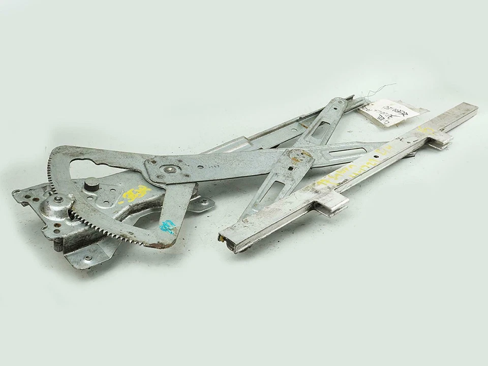 1997 - 2002 Saturn S Series Door Window Regulator Passenger Right Front Oem — 第 1/4 张图片