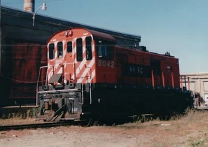 Foto de tren WHRC Windsor Hantsport Railway 8042 RS23 tren Northern Maine Jct ME - Imagen 1 de 2