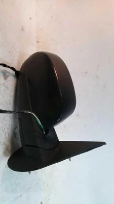 2013 Chevrolet Suburban 1500 Right Door Mirror Assembly Black Used OEM 2589 - Изображение 1 из 4