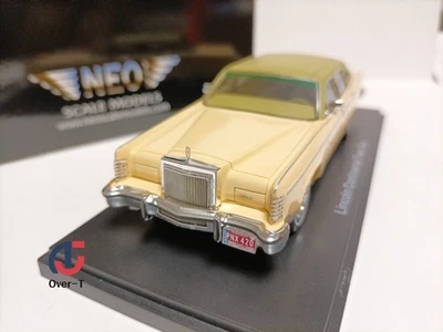 Neo 1:43 Lincoln Town Car 1978 European City Four Door Luxury Sedan Model - Image 1 of 4