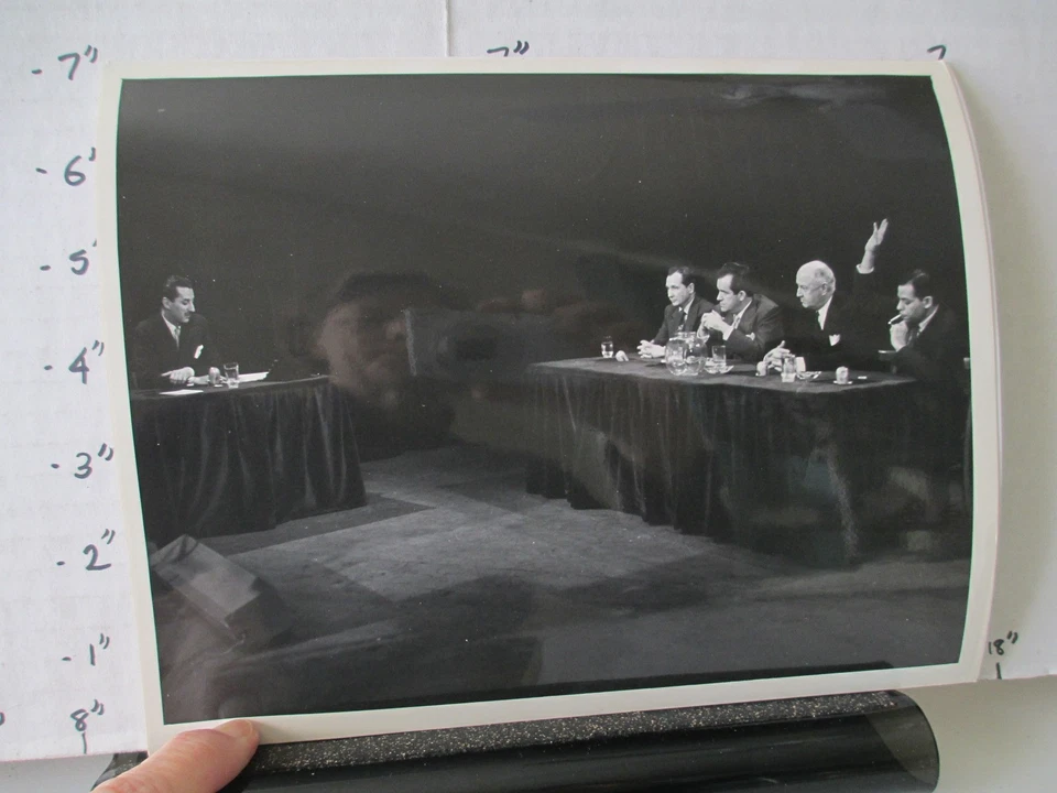 Foto de televisión NBC de la década de 1940 MEET THE PRESS Al Capp James Farley Oscar Levant Swayze Trout Foto 1 de 1