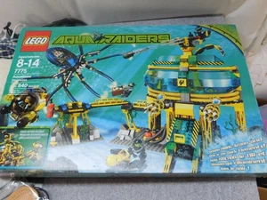 LEGO Aqua Raiders Aquabase Invasion 7775 Set 840 Piece Theme Box Ages 8-14 - Picture 1 of 7