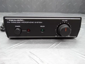 Realistic 32-1221A Wireless FM Microphone System Base Unit Only - Picture 1 of 8