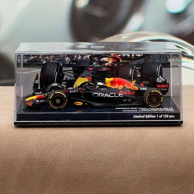 Minichamps 1/43 Red Bull RB18 F1 Canadian GP 2022 Winner Verstappen #1 Limited - Immagine 1 di 4