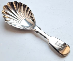 ANTIQUE ELKINGTON SILVER PLATED TEA CADDY SPOON ARMORIAL CREST 1851 - Picture 1 of 11