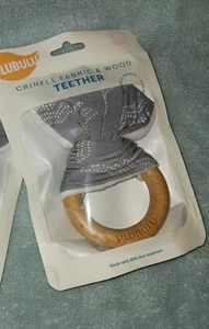 ULUBULU BPA Free Crinkle Fabric & Wood Teethers. Lot of 3. New Sealed - Picture 1 of 7