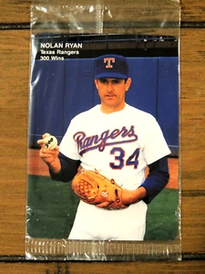 NOLAN RYAN 1991 MOTHER'S COOKIES "300 WINS" CARD #4 ORIGINAL WRAPPER - Picture 1 of 1