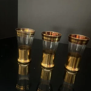 There Gold Colored Shot Glasses With Gold Trimming Vintage - Picture 1 of 8