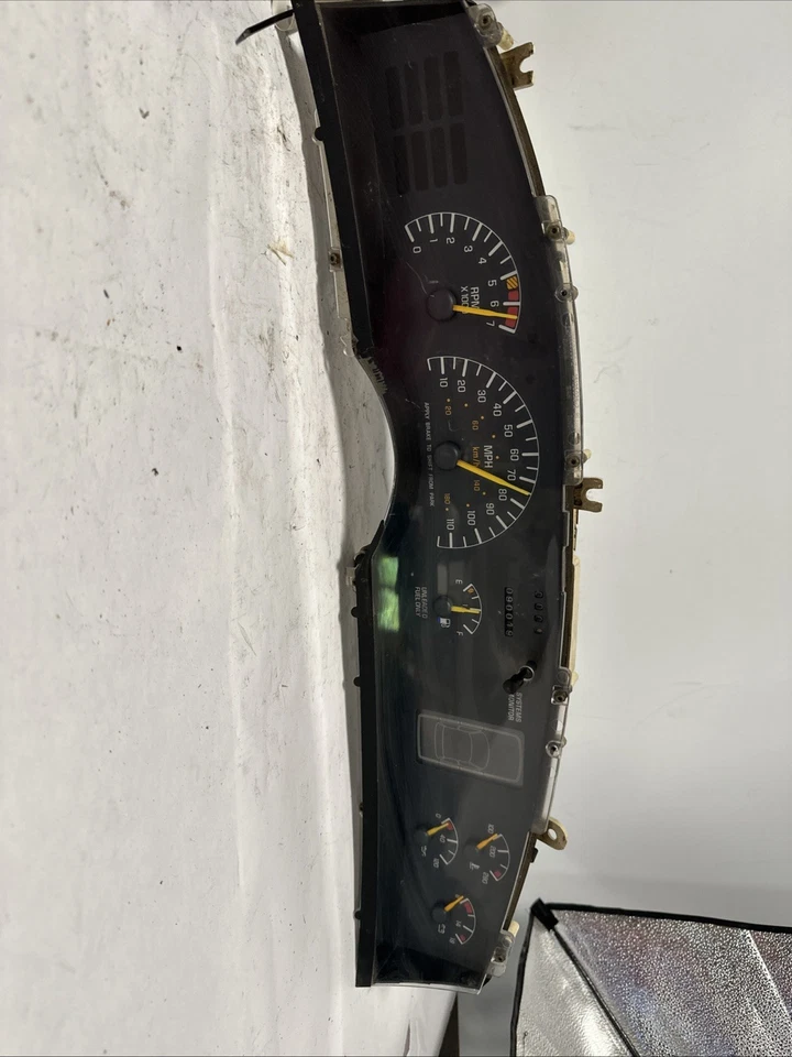Speedometer Cluster Fits 94 BONNEVILLE G6 - Image 1 of 4