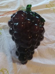 Grappolo d'uva in vetro vintage viola, arredamento cucina, retrò, fermacarte - Foto 1 di 6