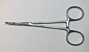 Boss 14-1204 Mückenpinzette mit feiner Spitze gebogen 4,75 Zoll - Bild 1 von 4