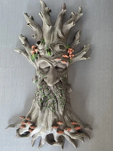 Skurrile Baum Gesicht Skulptur hängend Garten Outdoor 15" L x 7" W Neuheit Dekor - Bild 1 von 6