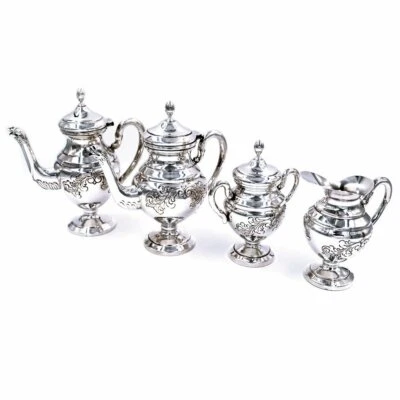 Conjunto de chá e café italiano finamente cinzelado prata maciça 4 peças - Imagem 1 de 4