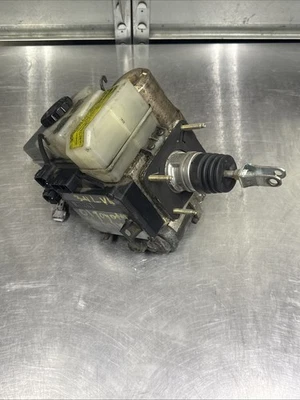 Toyota 4Runner 2001 2002 ABS bomba de refuerzo de freno actuador cilindro maestro Foto 1 de 4