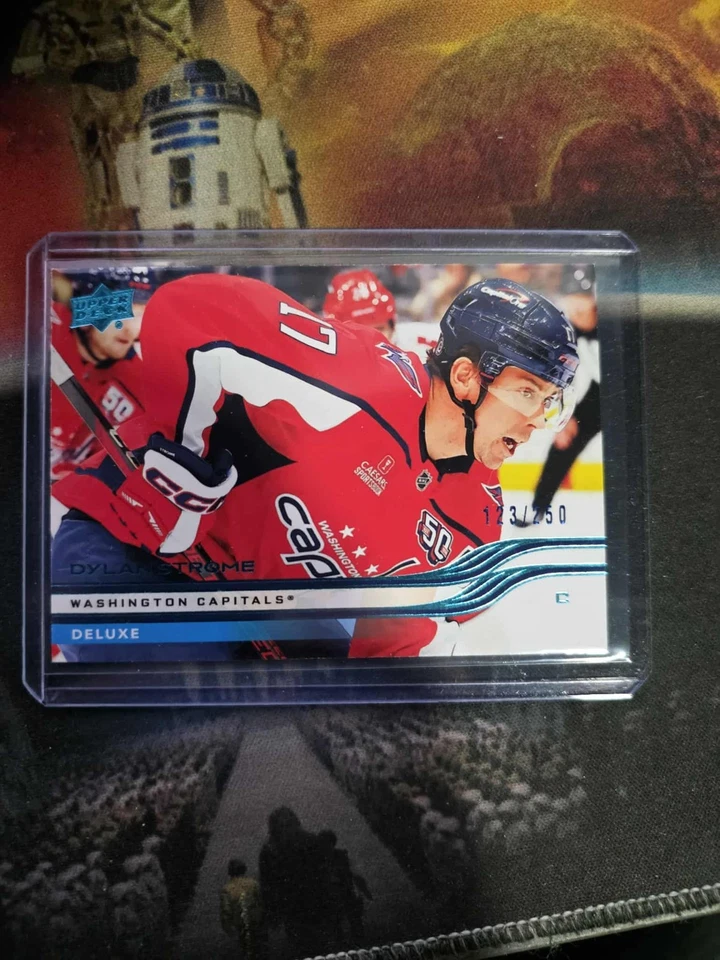 2025-26 Upper Deck Series 1 Hockey DYLAN STROME #190 DELUXE SP /250 - Image 1 of 1