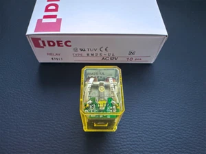 RM2S-ULAC12 IDEC Plug-in Power Relay 12V AC 5A DPDT Blade W/ LED Indicator - Picture 1 of 7