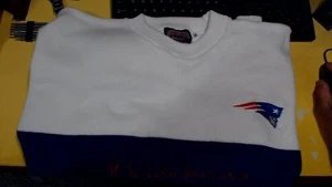  NFL New England Patriots Nutmeg Mills Sweater Adult Size XL  - Picture 1 of 5