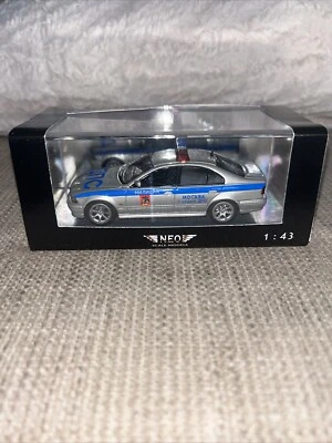 Neo Scale Models BMW 525i E39 Polizei Moskau Russland in 1:43 Police Russian - Image 1 of 4