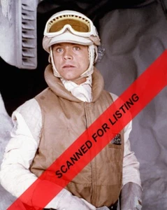 STAR WARS Mark Hamill as LUKE SKYWALKER in Hoth Gear 8X10 PHOTO #8744 - Picture 1 of 1
