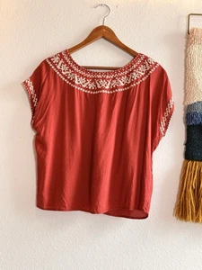 Lucky Brand Top Womens Sz Small Orange Embroidered Peasant Flow Open Back Shirt - Picture 1 of 10