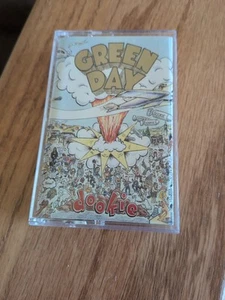 Green Day Dookie Cassette Tape (1994, Reprise Records) - Picture 1 of 21