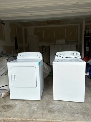 Washer And Dryer Set - Image 1 of 3