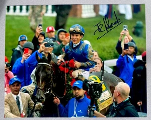 AUTOGRAFO JOCKEY JUNIOR ALVARADO FOTO 8x10 2025 KENTUCKY DERBY SOVRANITÀ #6 - Foto 1 di 1
