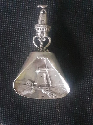 Silver dutch caddy spoon - Image 1 of 4