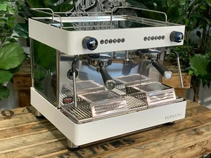 FUTURETE HORIZONT COMPACT 2 GROUP NEW WHITE TANKED ESPRESSO COFFEE MACHINE CAFE - Picture 1 of 12