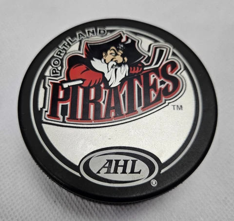 PORTLAND PIRATES AHL Vintage Hockey Puck InGlasCo with Promo Ad Country Kitchen Cover