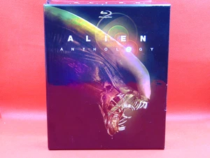 Alien Anthology Blu-ray Disc 4 Movie Box Set + Making Of + Archives - Foto 1 di 8