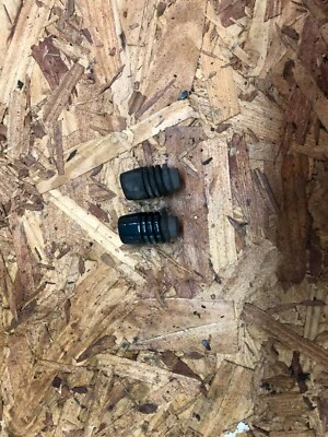 1998 2005 Honda Civic Hood Adjustment Rubber Bumper Stop Set of 2 OEM Foto 1 de 3