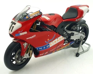 Minichamps 1/12 Scale 122 020099 - Ducati Desmosedici Prova 2002 Bayliss Signed - Picture 1 of 7