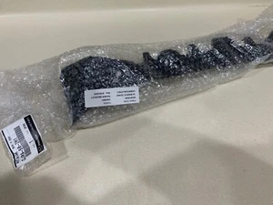 RETENEDOR PARACHOQUES TRASERO MAZDA 6 14 21 LH ORIGINAL GENUINO OEM - Imagen 1 de 1