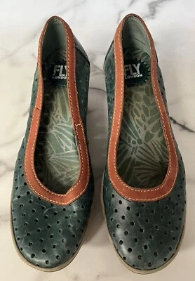 Fly London Women's Green Brown Leather Wedge Slip On Shoes US 7 EU 38 P500274011 - Image 1 of 4