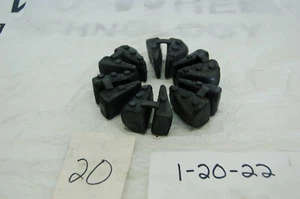 2003 YAMAHA YZF R6 CUSH DRIVE RUBBERS - Picture 1 of 3