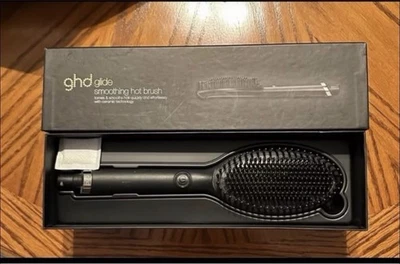 GHD Glide Smoothing Hot Brush - Image 1 of 4