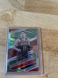 23-24 Panini Spectra - Spectacular Debut Trae Young #183 International Green /75 - Picture 1 of 2