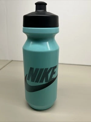 Nike blue Big Mouth plastic water Bottle 22 Oz Aqua - Image 1 of 4