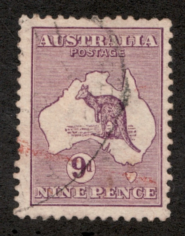 Australia Sc# 9 1913 - Nueve peniques, canguro y mapa. Sello usado Cv$37,50 Foto 1 de 1