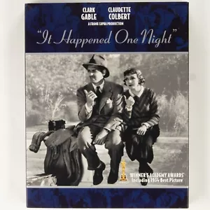 It Happened One Night 4K UHD Ultra HD + Blu-ray Slipcover Clark Gable Bilingual - Picture 1 of 7